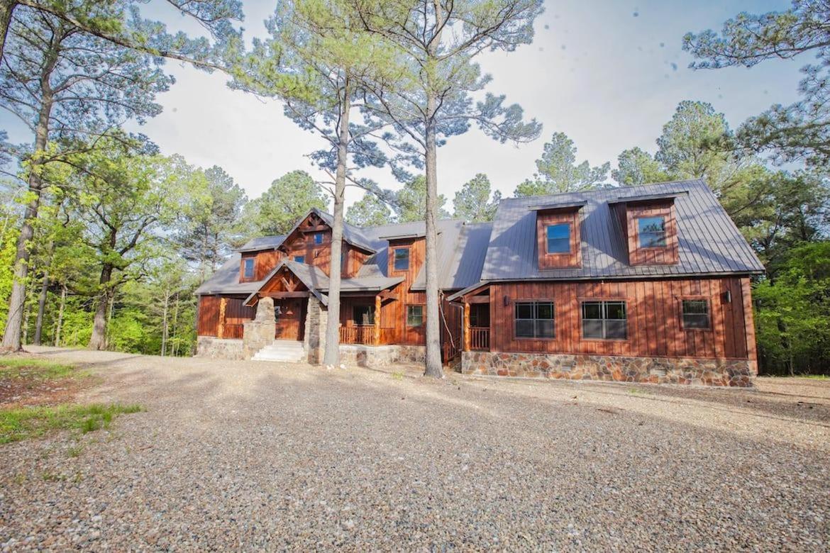 Stone Mountain Lodge 5000Sqft 6 Bed Game Room Pool Table Hot Tub Broken Bow Esterno foto
