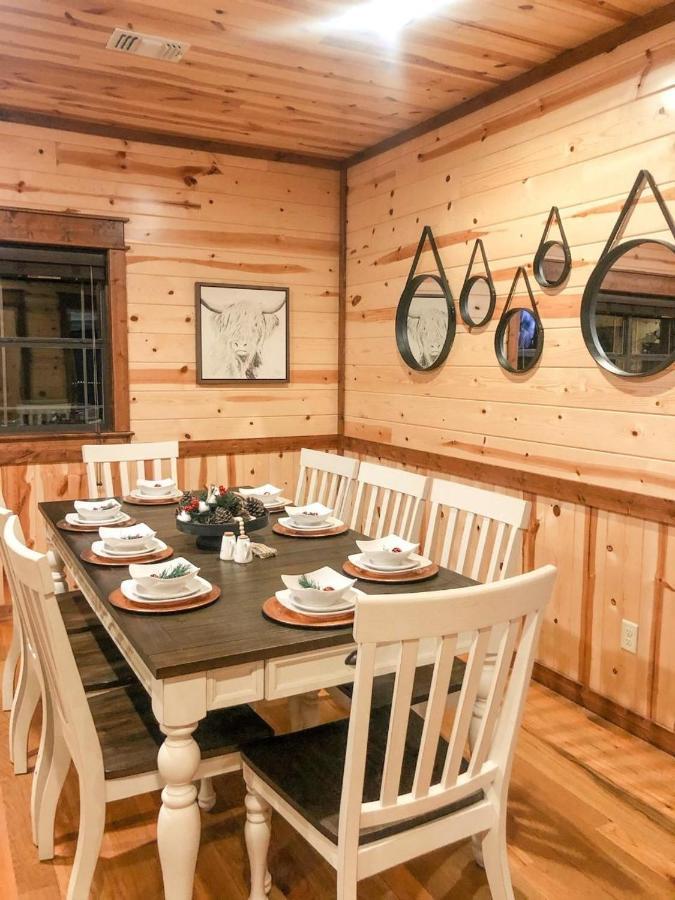 Stone Mountain Lodge 5000Sqft 6 Bed Game Room Pool Table Hot Tub Broken Bow Esterno foto