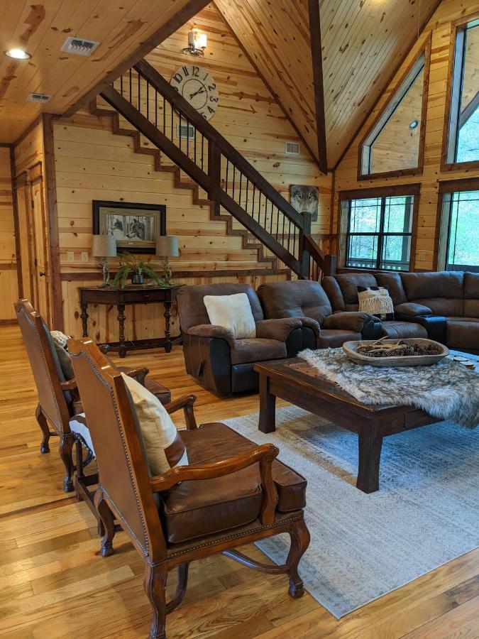 Stone Mountain Lodge 5000Sqft 6 Bed Game Room Pool Table Hot Tub Broken Bow Esterno foto
