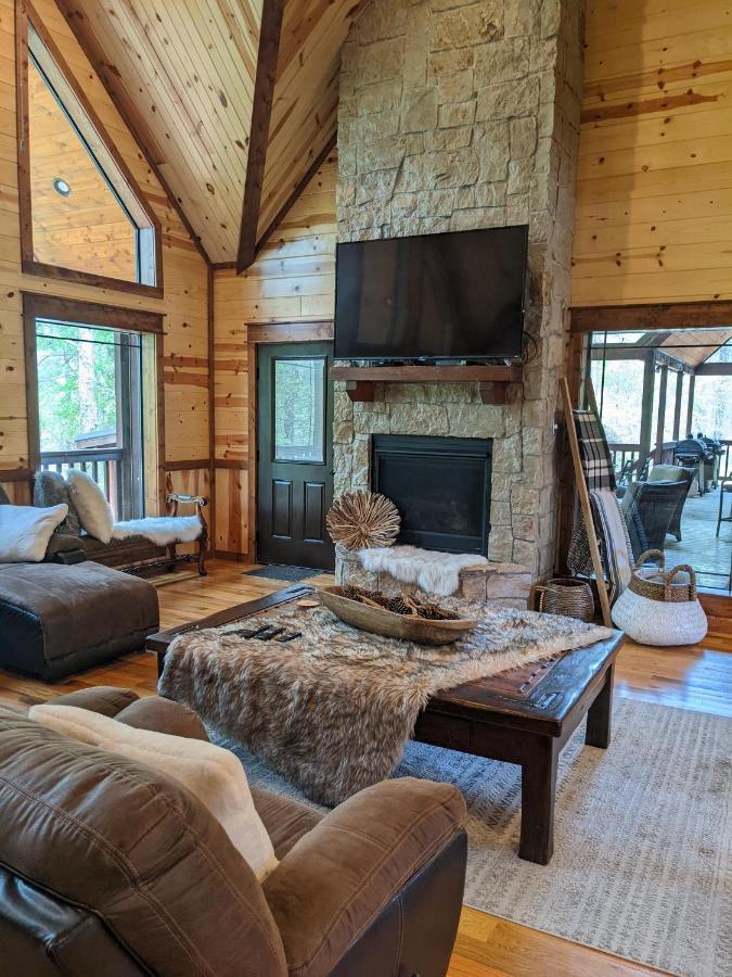 Stone Mountain Lodge 5000Sqft 6 Bed Game Room Pool Table Hot Tub Broken Bow Esterno foto