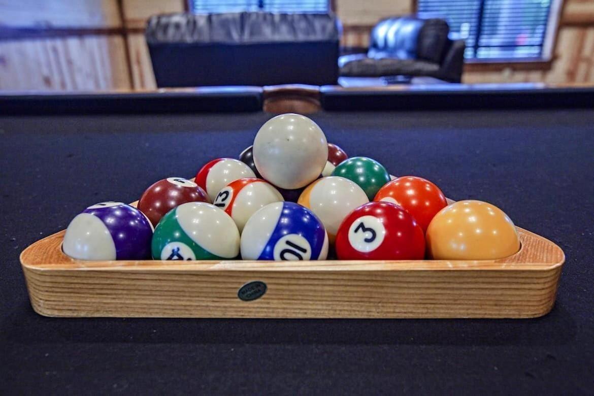 Stone Mountain Lodge 5000Sqft 6 Bed Game Room Pool Table Hot Tub Broken Bow Esterno foto